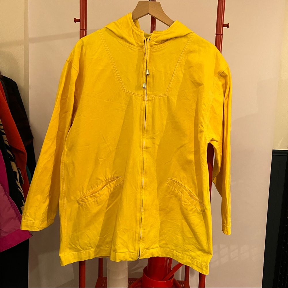 Yellow cotton jacket